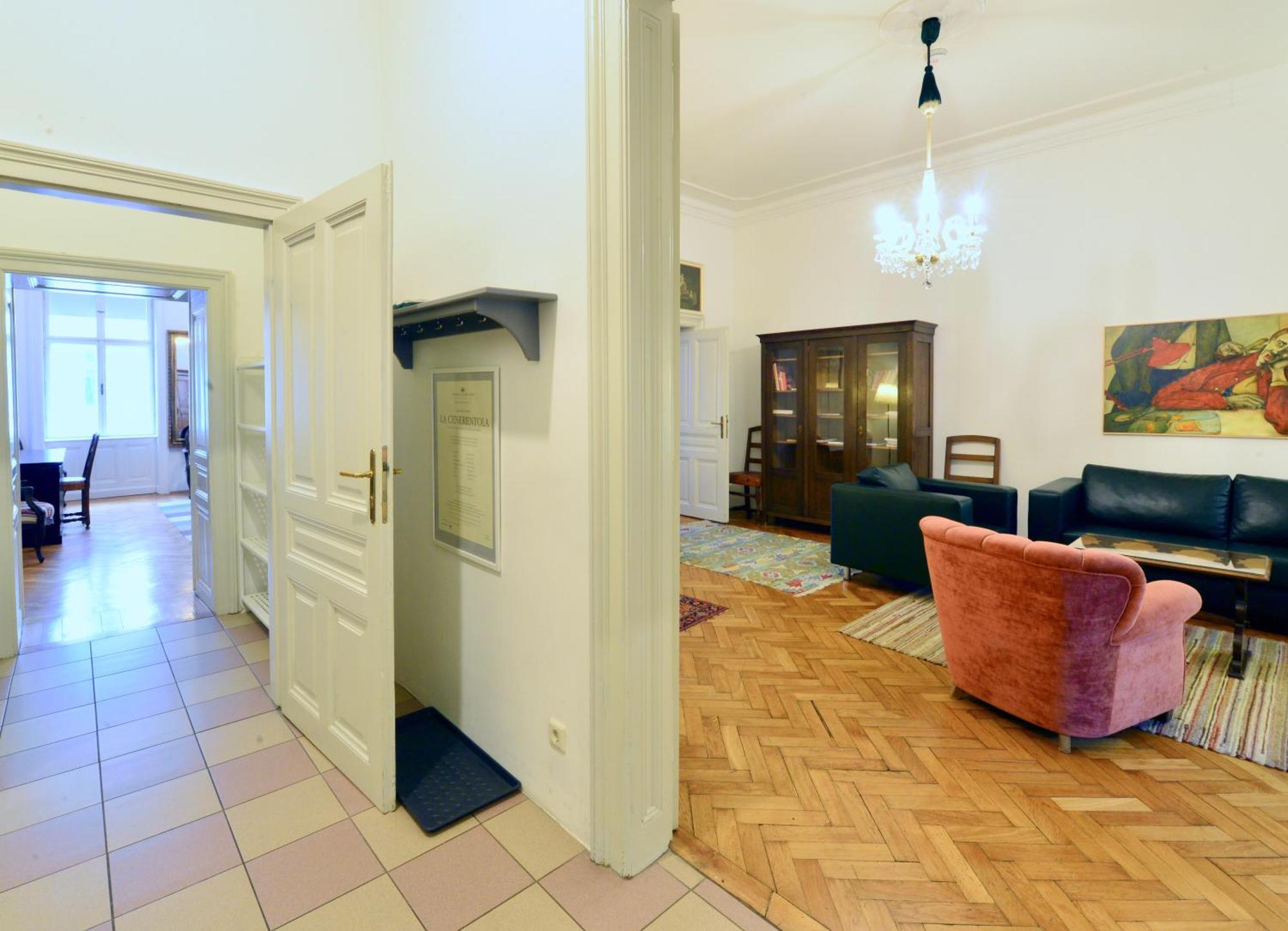 Top Flat - 1 Free Parking Space At The Metro Vienne Extérieur photo